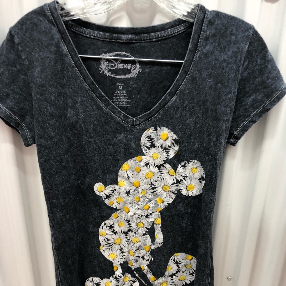 Disney Women’s Mickey Mouse T Shirt Size Medium